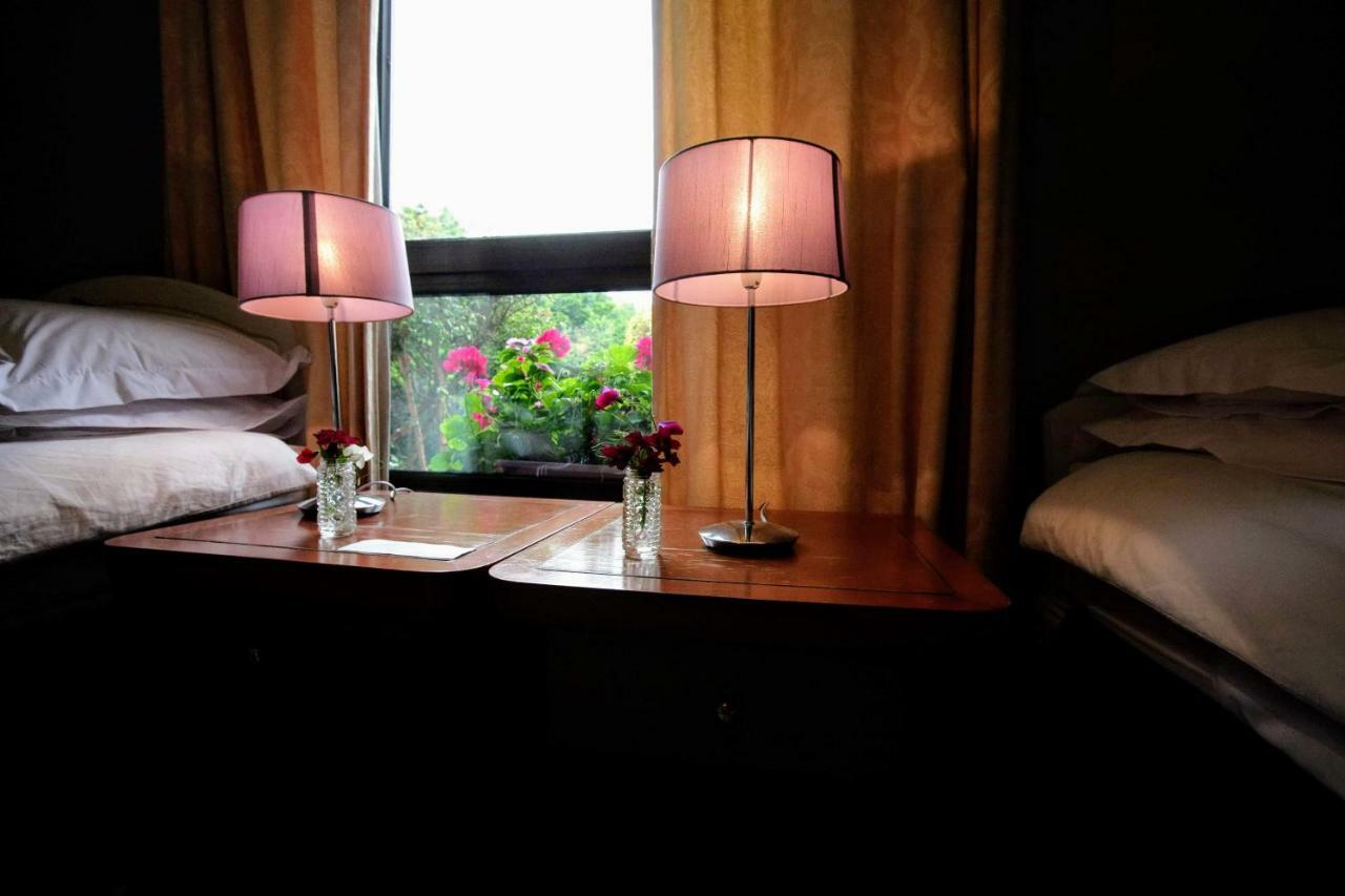 Abbey View Bed & Breakfast Голуэй Экстерьер фото